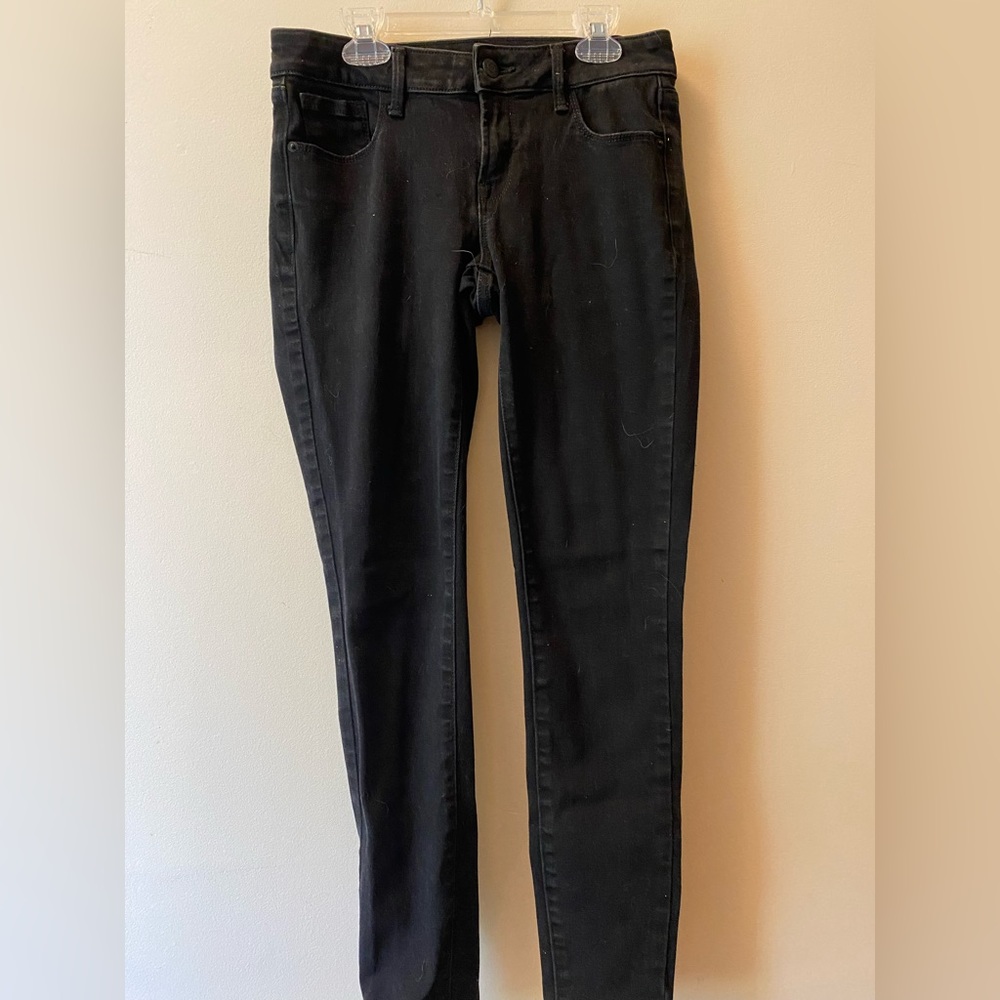 Old Navy black women’s rockstar super skinny low rise jeans size 4